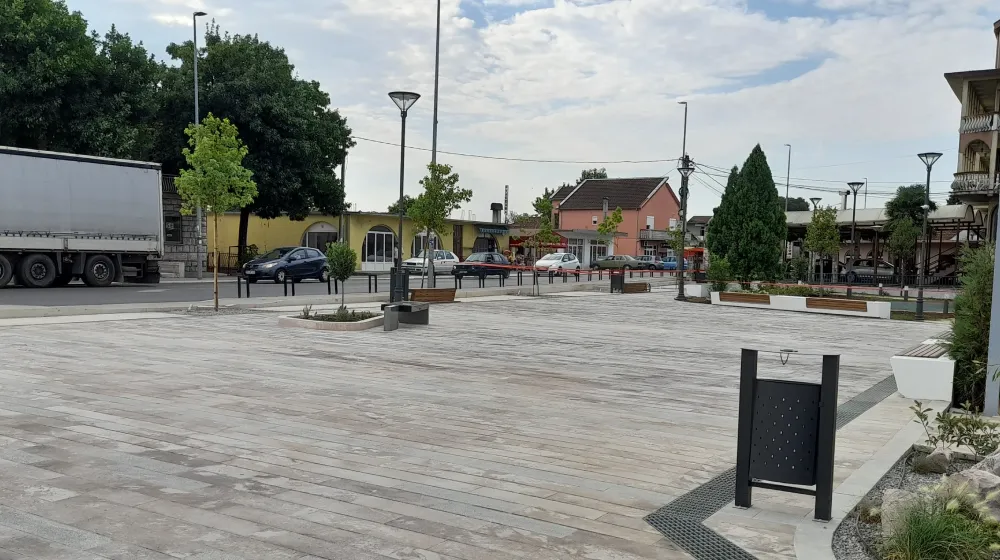 Stručni nadzor nad izvođenjem radova na uređenju trga u Anovima, Golubovci