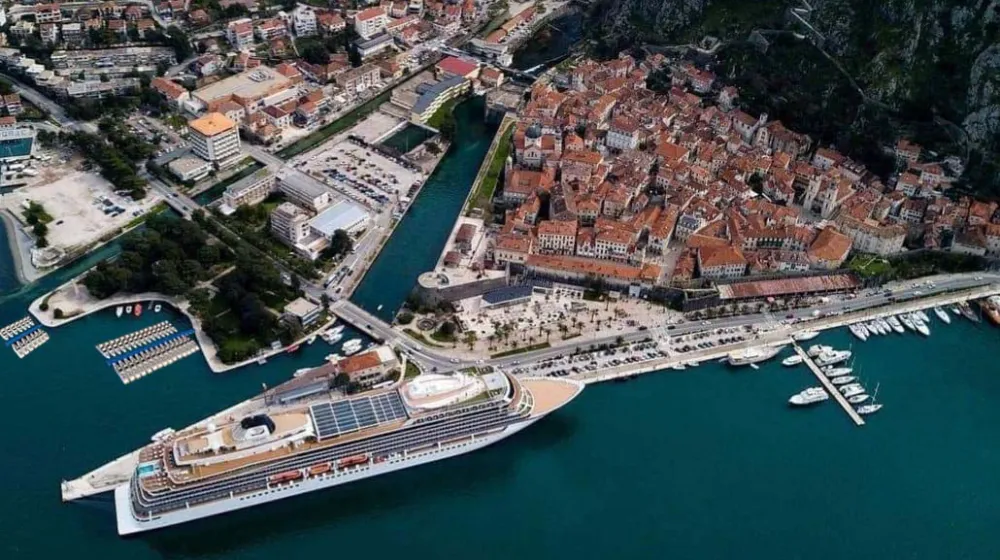 Главный проект водоема “Парк Свободы”, город Kotor.